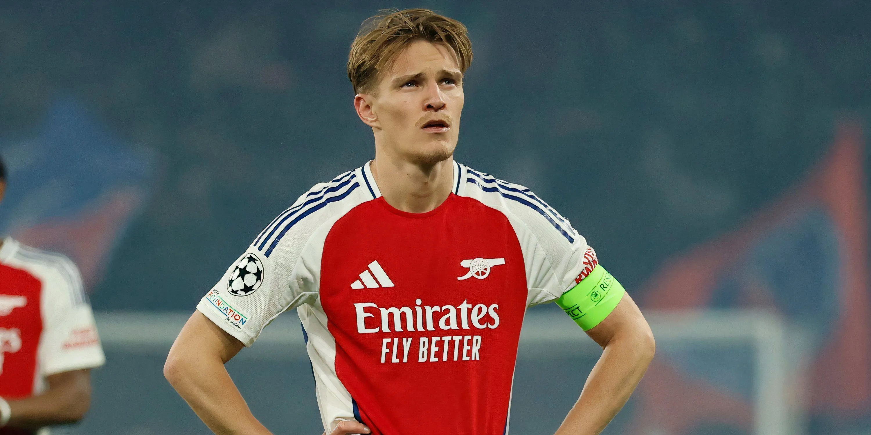 Martin Odegaard thi đấu cho Arsenal tại Champions League
