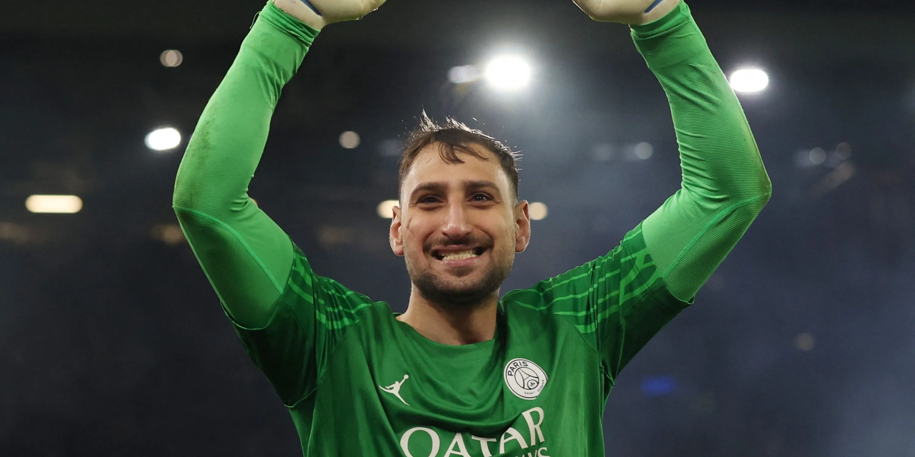 Thủ môn Gianluigi Donnarumma trong màu áo PSG, mục tiêu chuyển nhượng hàng đầu của Man Utd