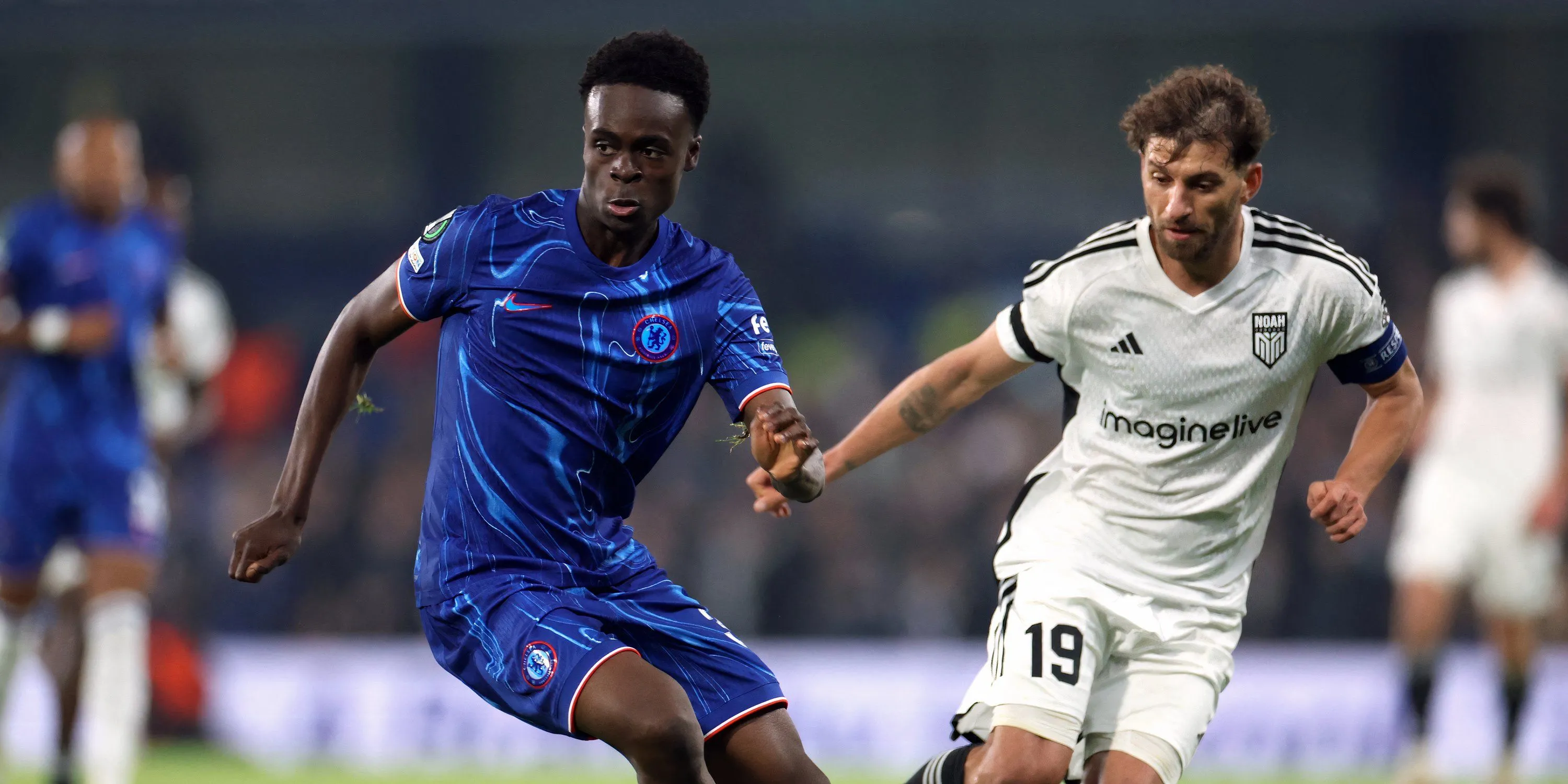Tyrique George, tài năng trẻ Chelsea, thể hiện kỹ thuật rê bóng ấn tượng bên cánh phải
