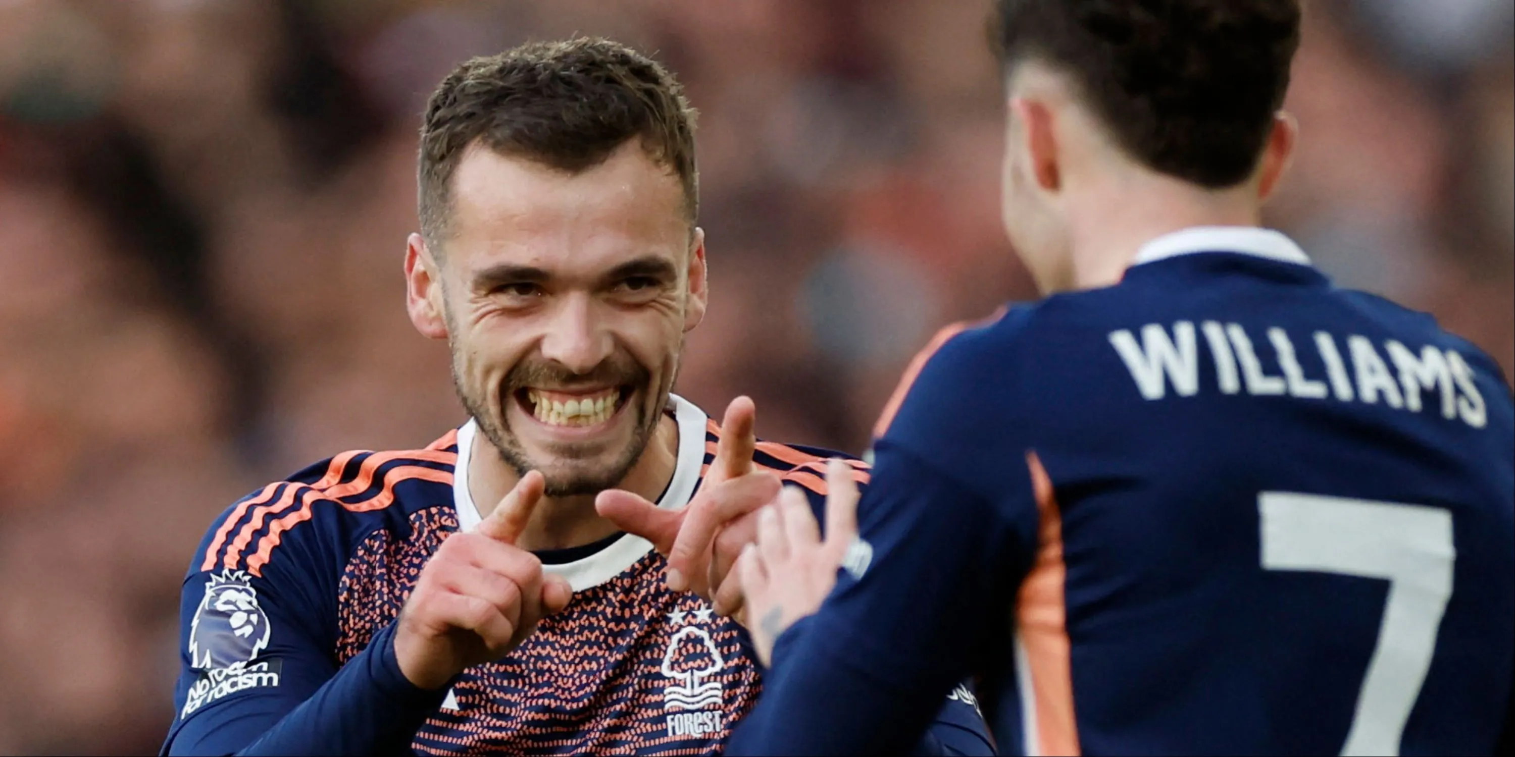 Hậu vệ trái Harry Toffolo trong trận đấu cho Nottingham Forest tại Ngoại hạng Anh