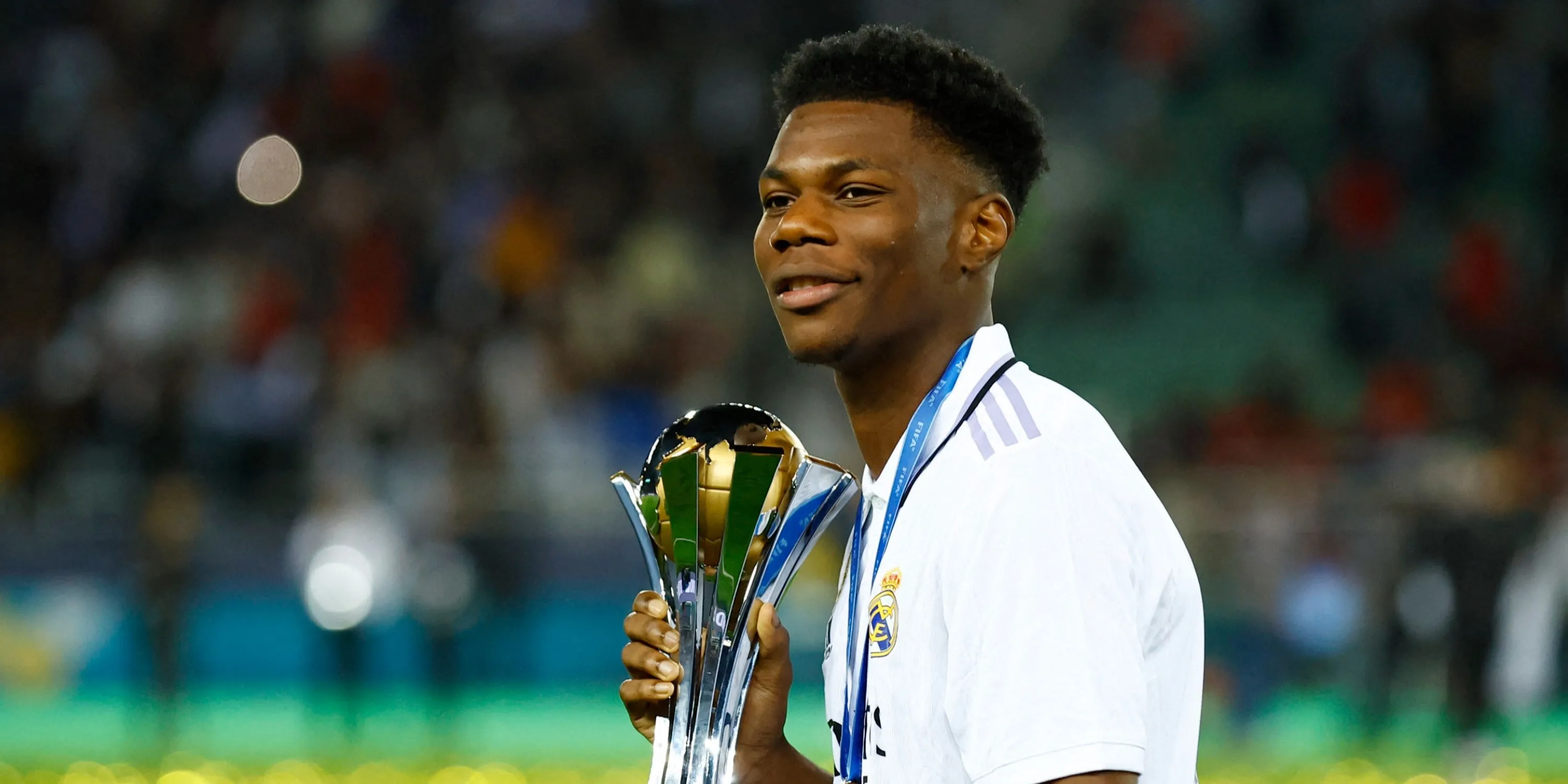Aurelien Tchouameni được so sánh với Declan Rice trong phân tích chuyển nhượng Man Utd