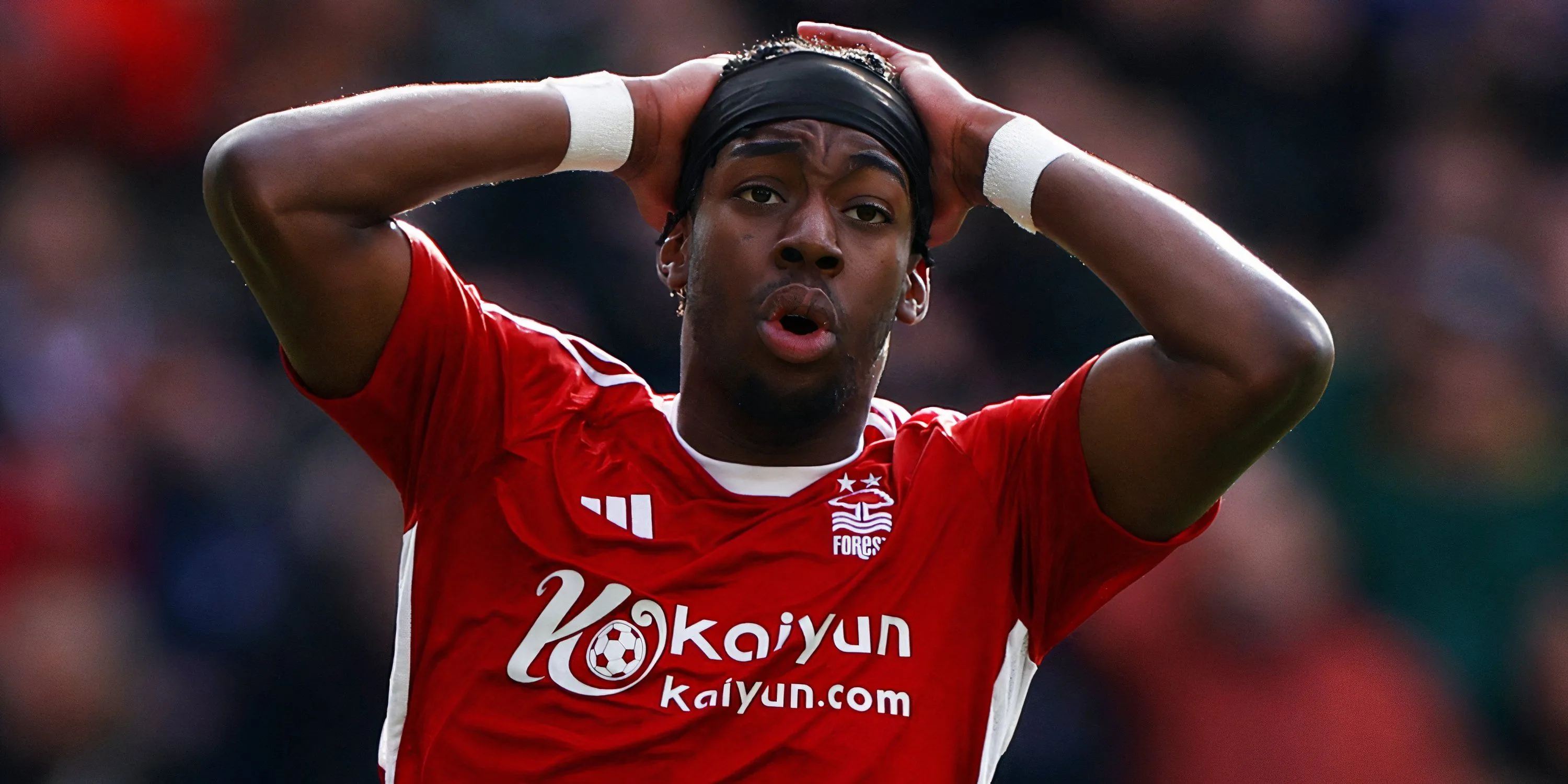 Ngôi sao Anthony Elanga trong màu áo Nottingham Forest