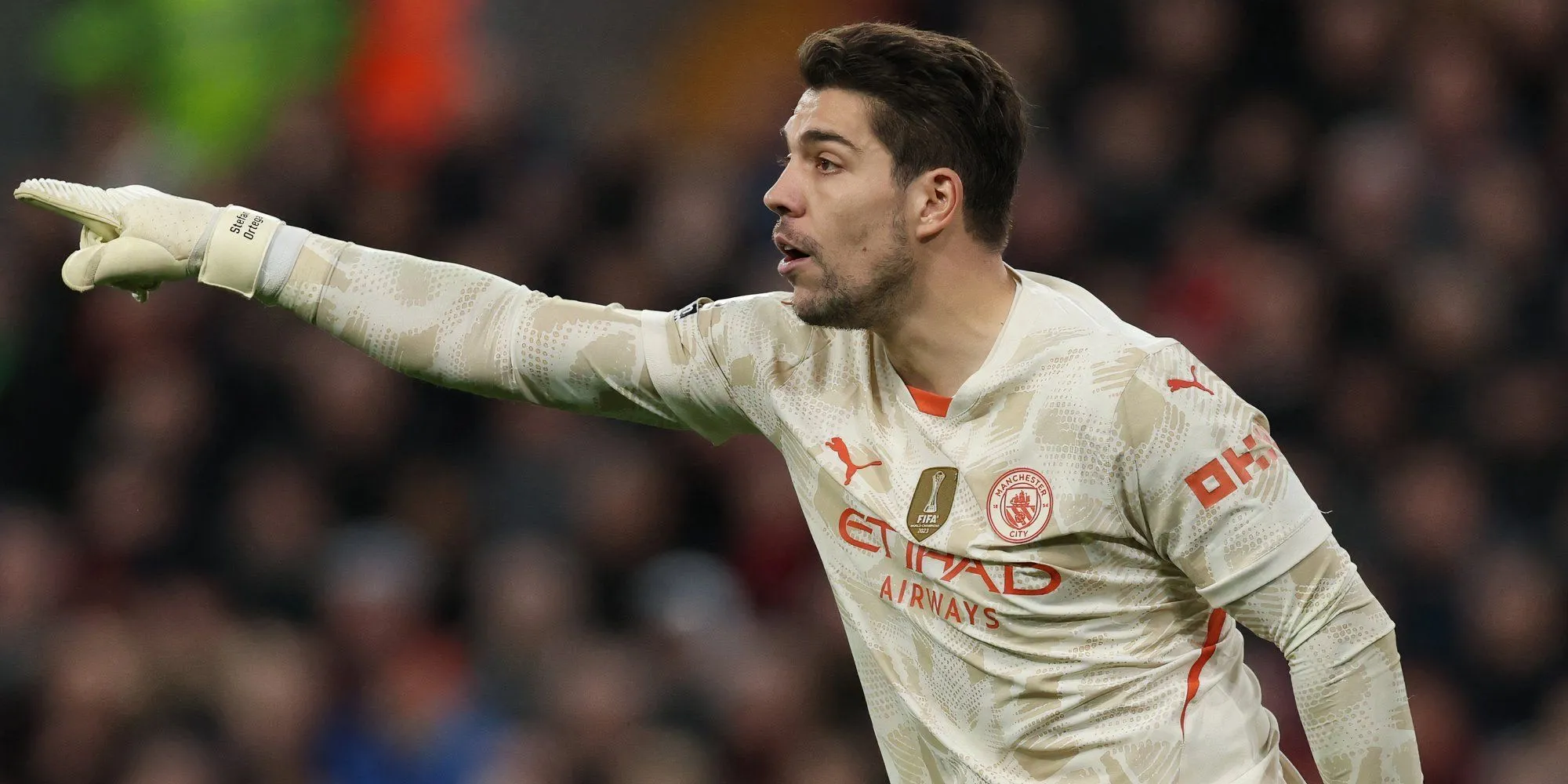 Stefan Ortega, thủ môn dự bị xuất sắc của Manchester City.