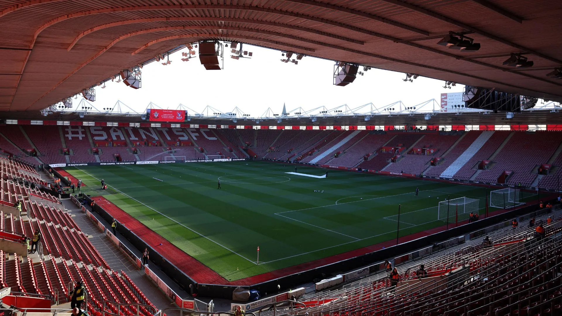 Sân vận động St Mary nơi Southampton thi đấu